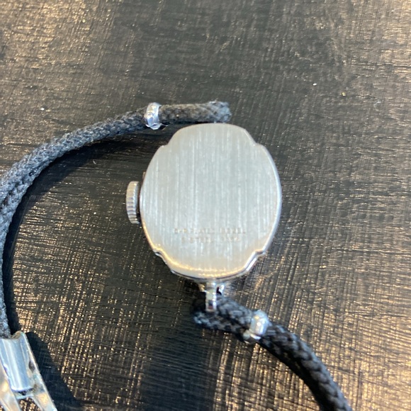 Timex Ladies watch. Black cord band. Vintage - Picture 5 of 5